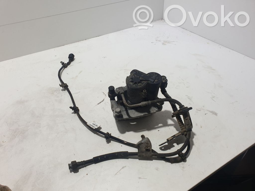 Rear brake caliper   26628110012