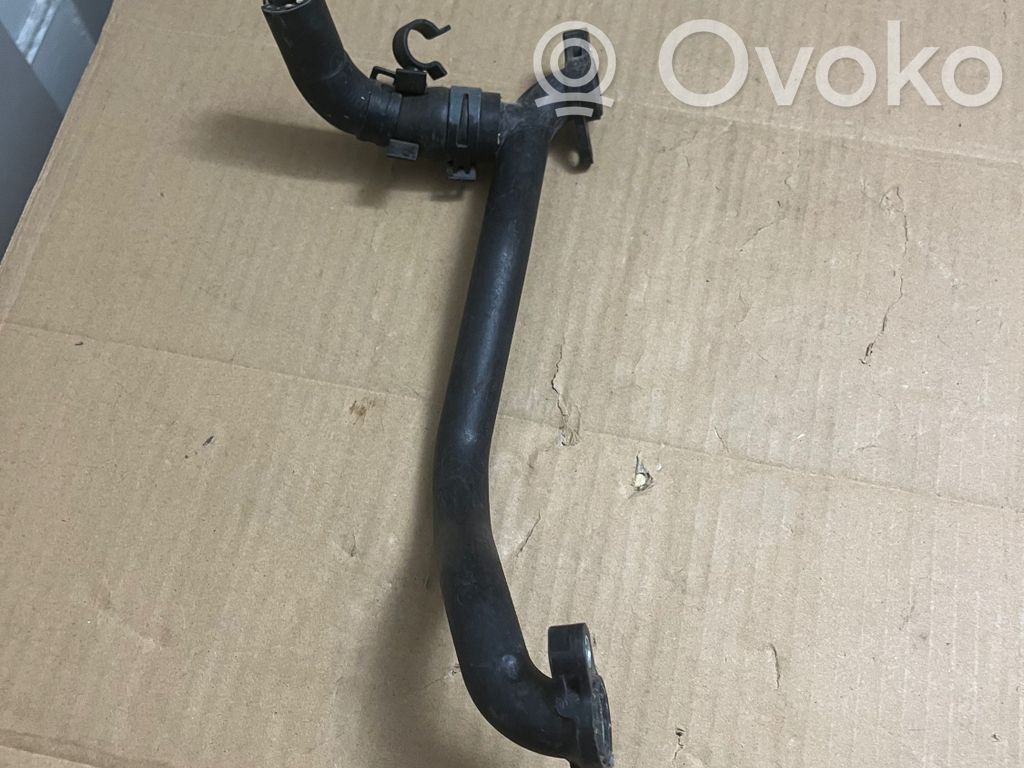 Audi S5 Engine coolant pipe/hose 