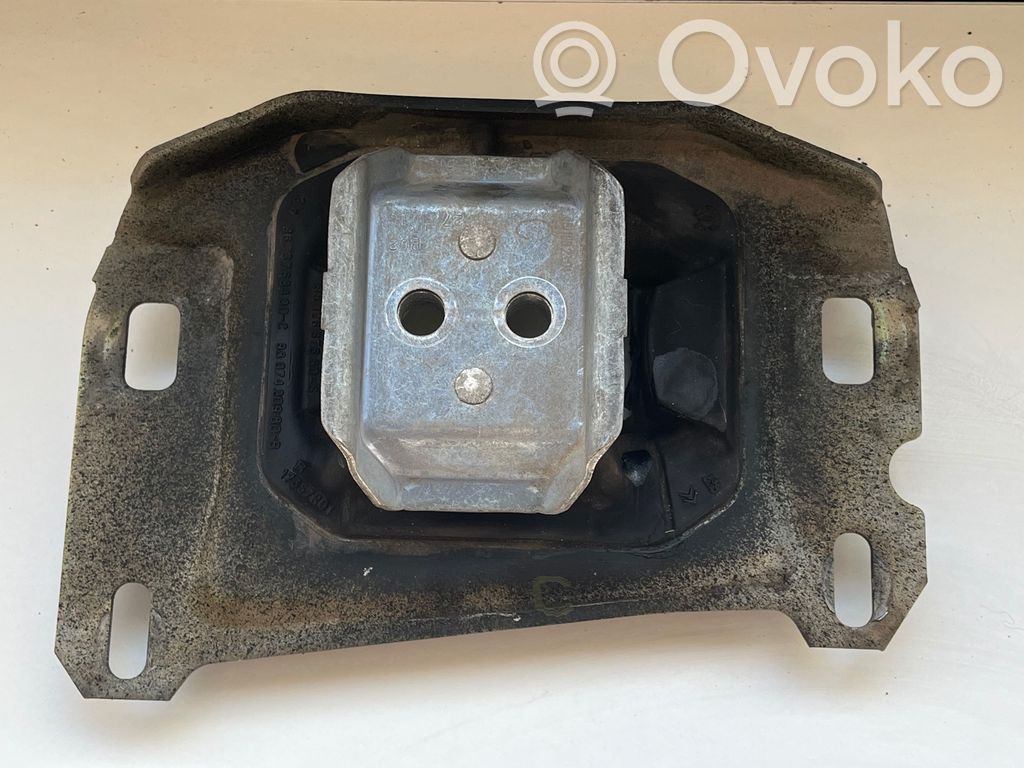 Opel Combo E Engine mount bracket 
