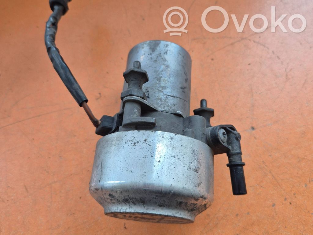 Volkswagen Caddy Pompă vacuum 