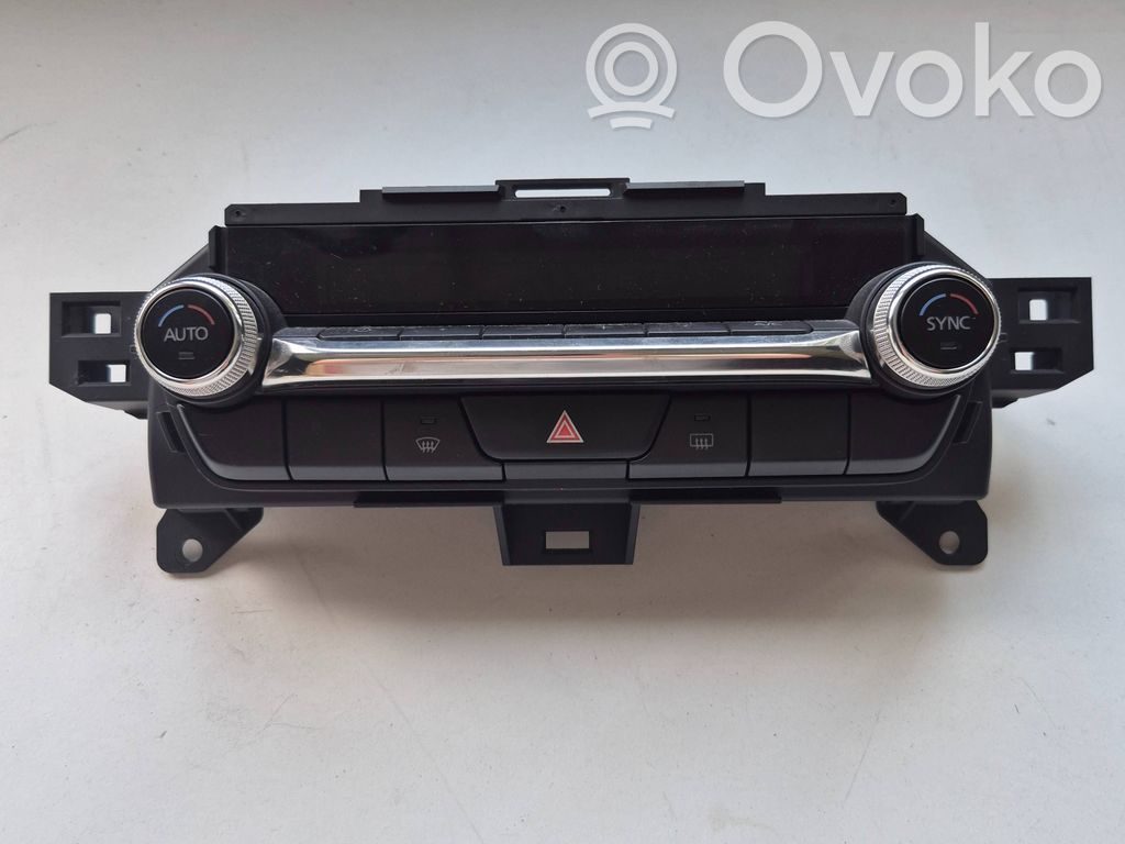 Mazda 3 Climate control unit 