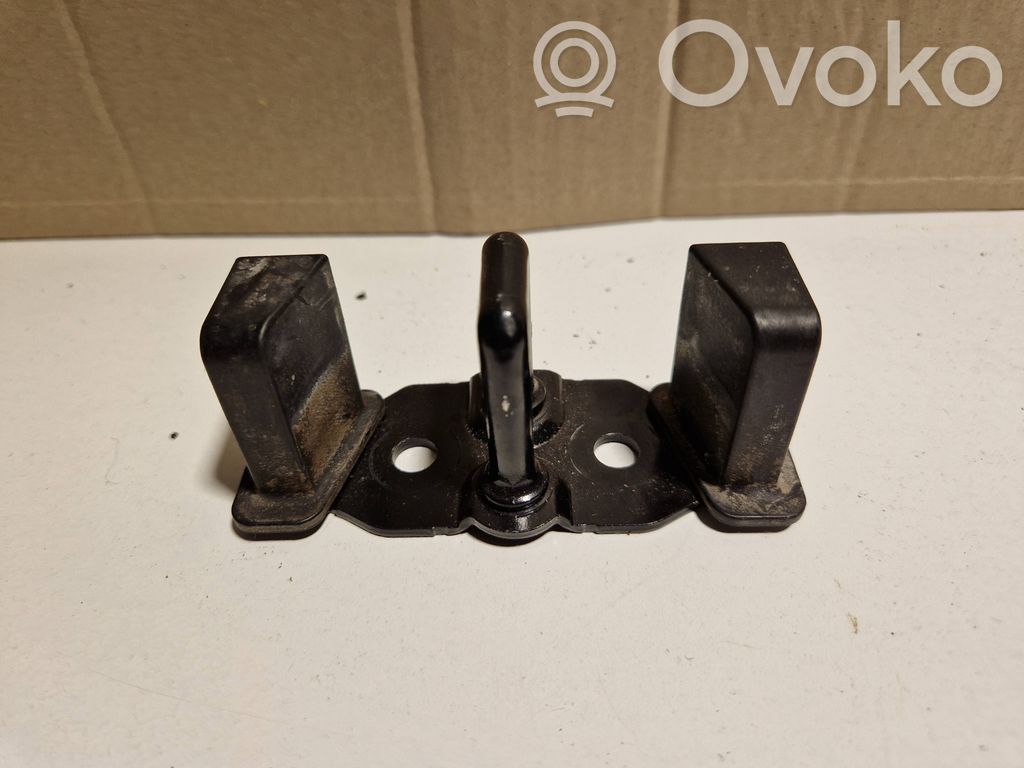 Ford Fiesta Loading door lock loop/hook striker 