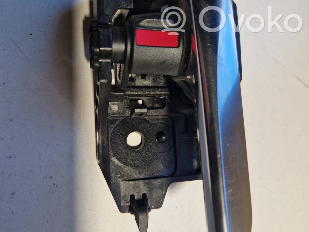 Mazda 3 Front door interior handle 