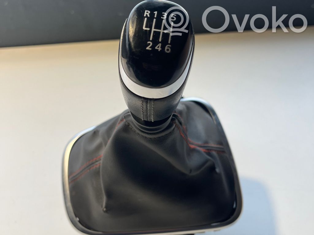 Renault Kadjar Gear shifter/selector 