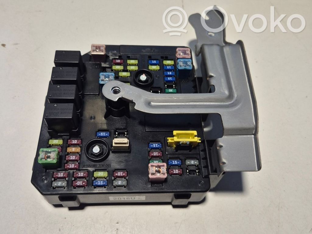 Chevrolet Captiva Fuse module 
