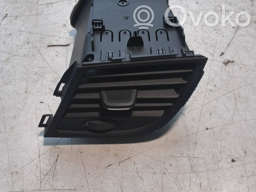Opel Zafira C Grilă ventilație/ramă laterală bord 