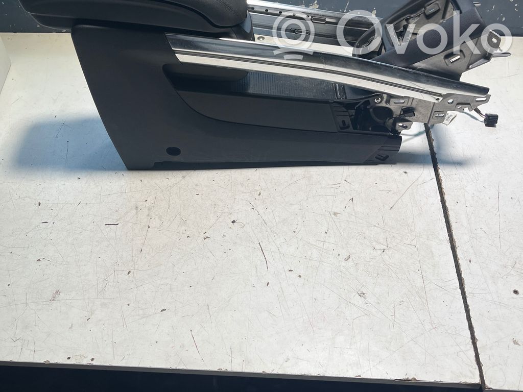 Opel Zafira C Consola central 