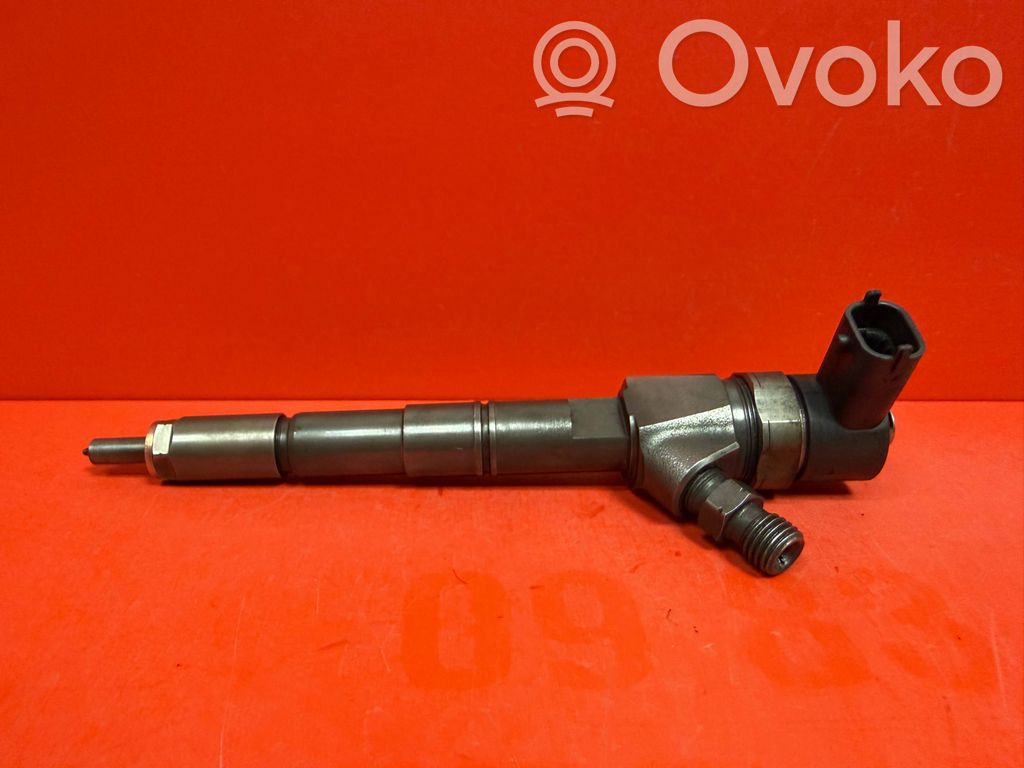 Opel Zafira B Inyector de combustible 