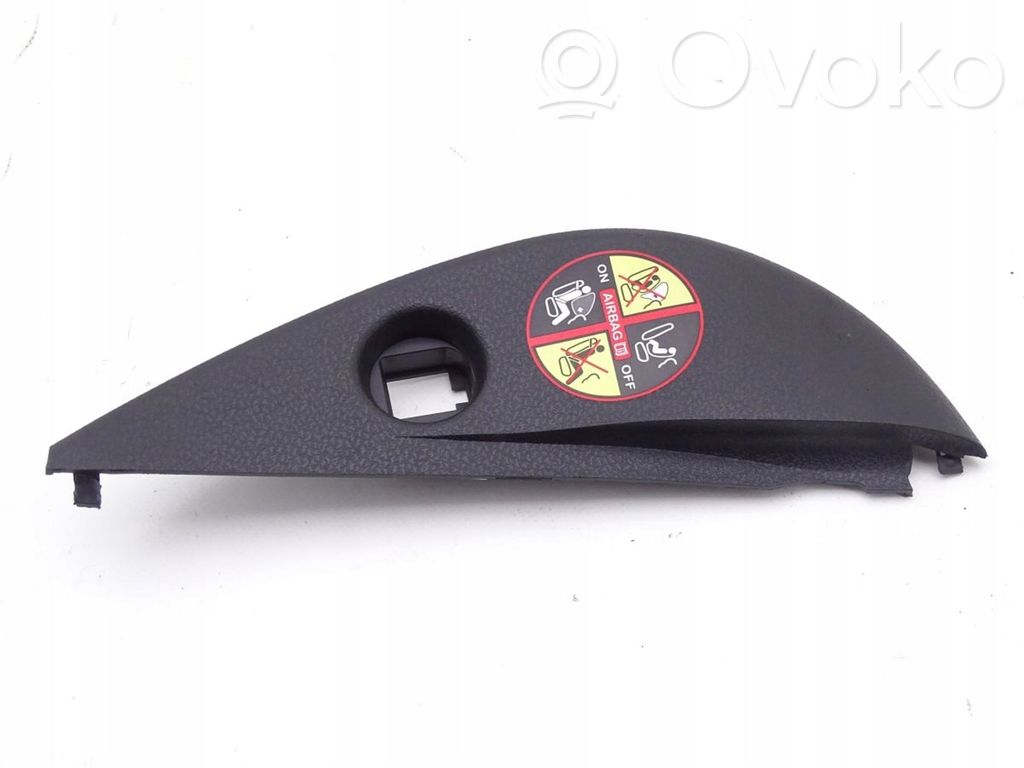 Renault Modus Dashboard side end trim 