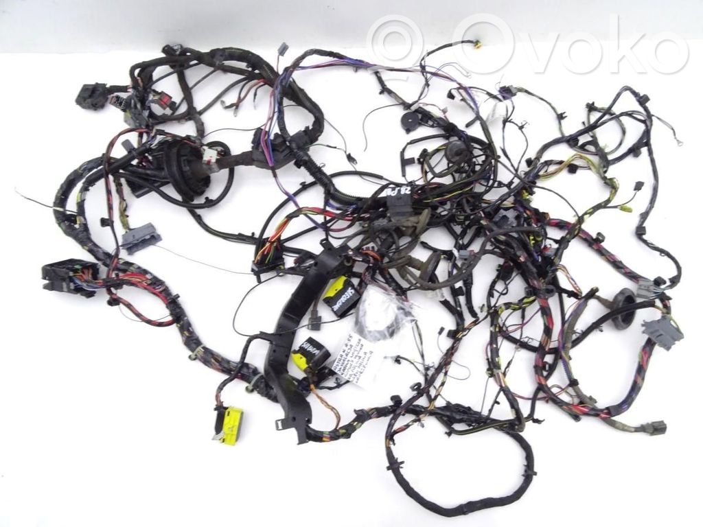 Opel Astra K Cablaggio/alloggiamento cablaggio della portiera anteriore 