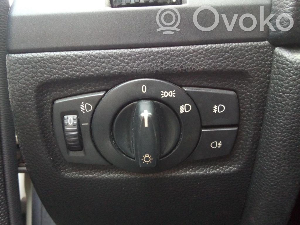 Light switch