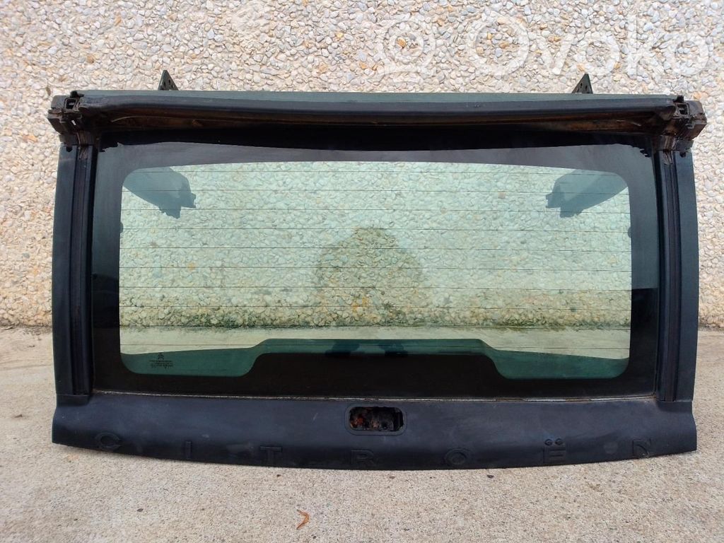 Rear windscreen/windshield window
