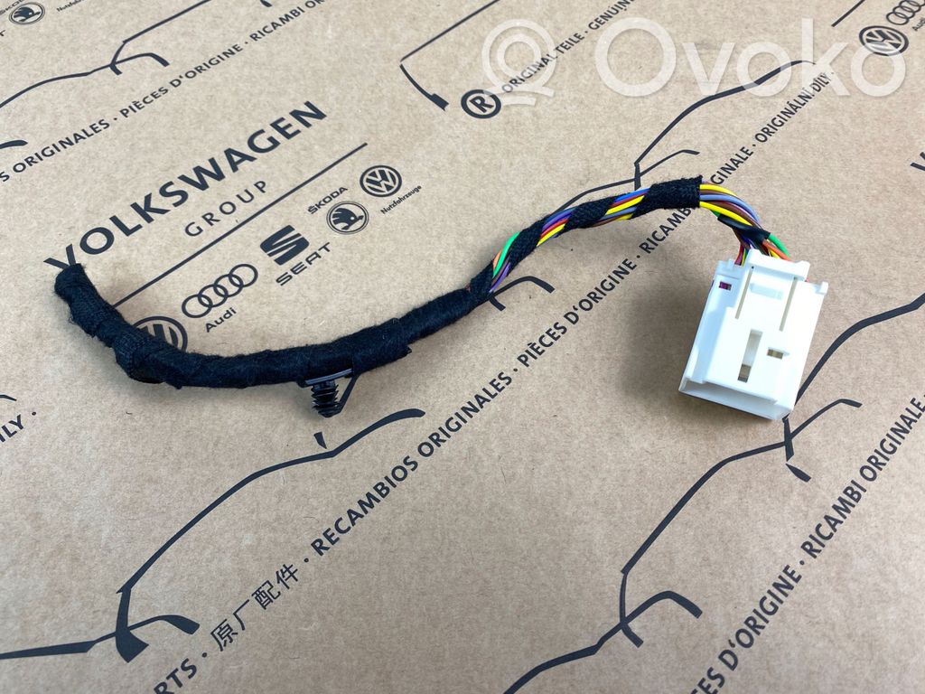 Otros cableados   4F0972575E