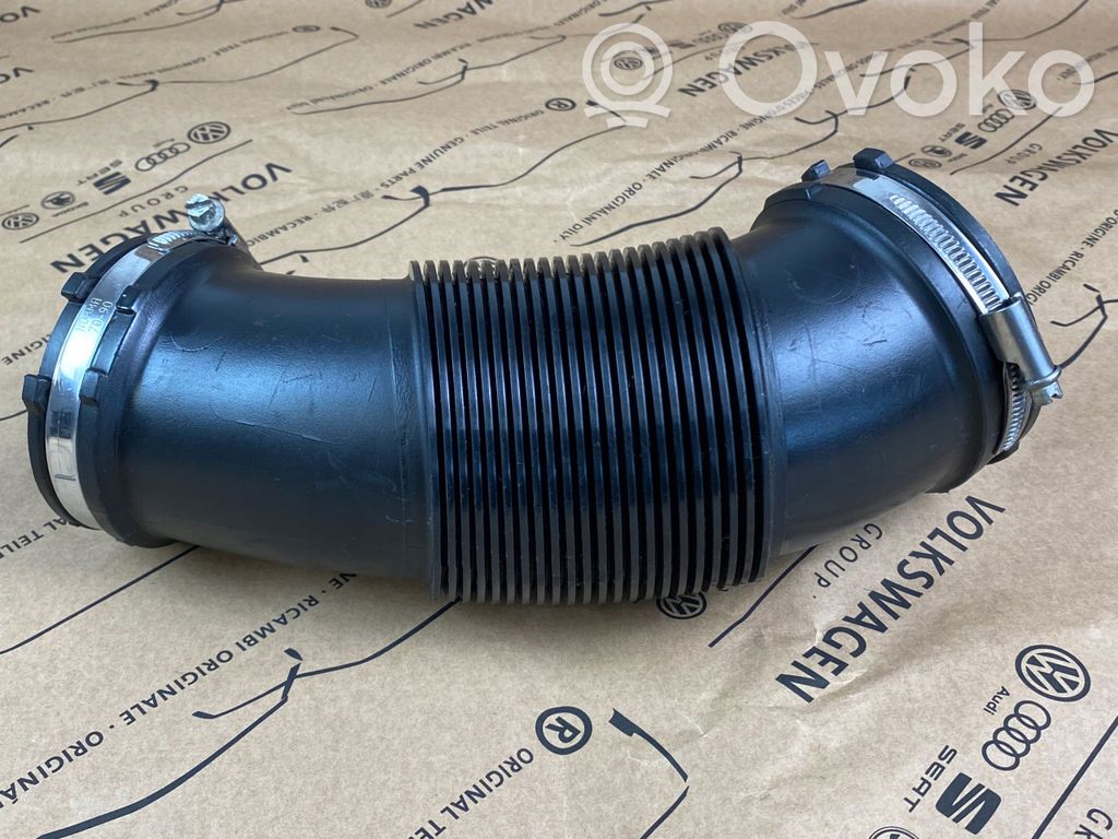 Audi A4 S4 B9 Air intake hose/pipe 
