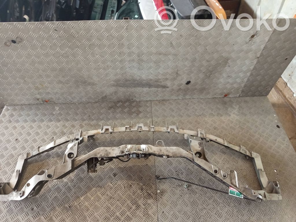 Front bumper cross member