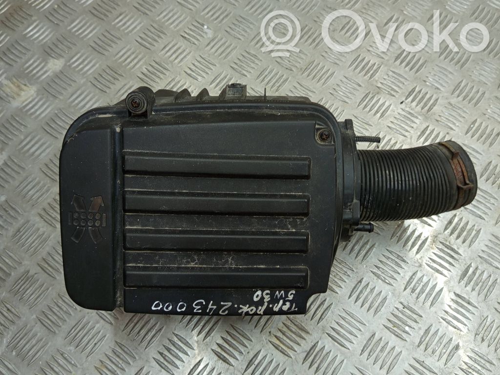 Audi A3 S3 8P Luftfilterkasten 