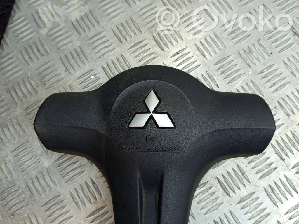 Mitsubishi Colt Ohjauspyörän turvatyyny 