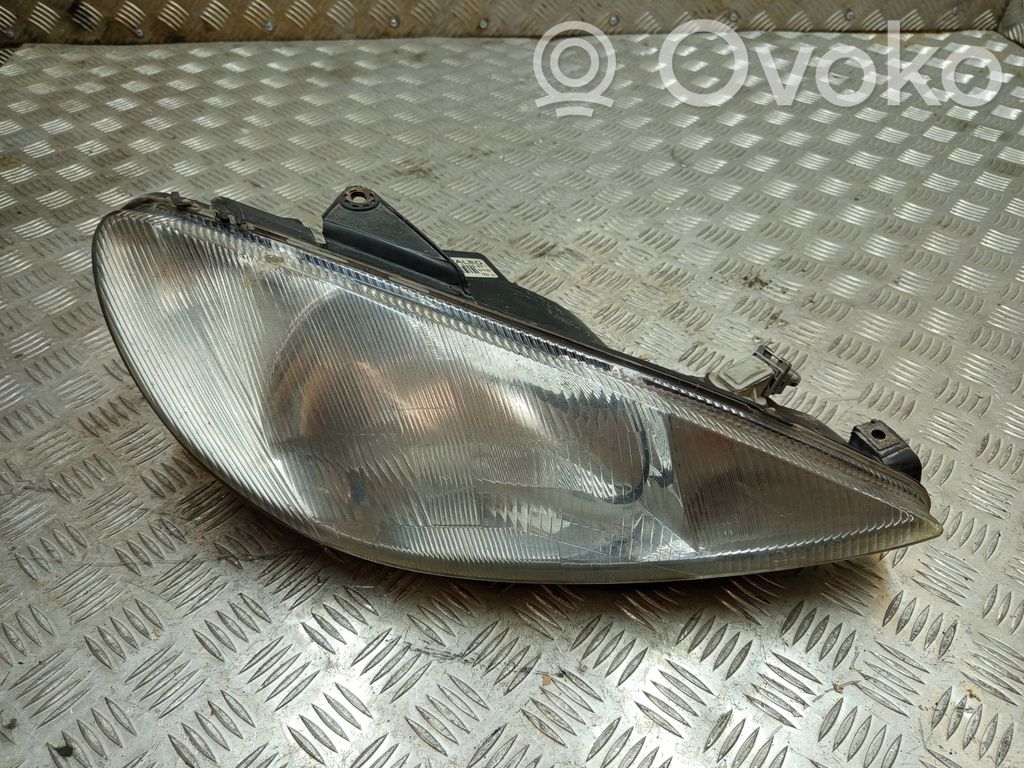 Peugeot 206 Headlight/headlamp 