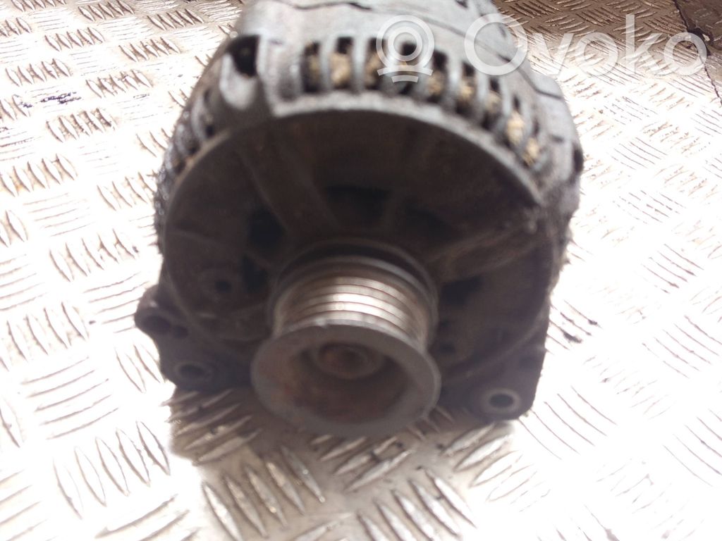 Audi A4 S4 B5 8D Generator/alternator 