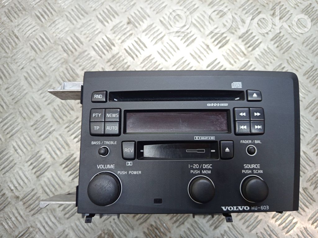 Volvo S60 Panel / Radioodtwarzacz CD/DVD/GPS 