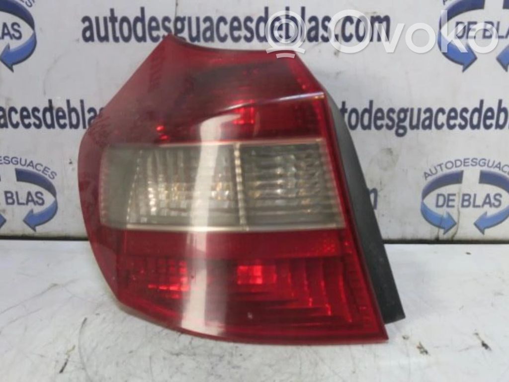 Rear/tail lights