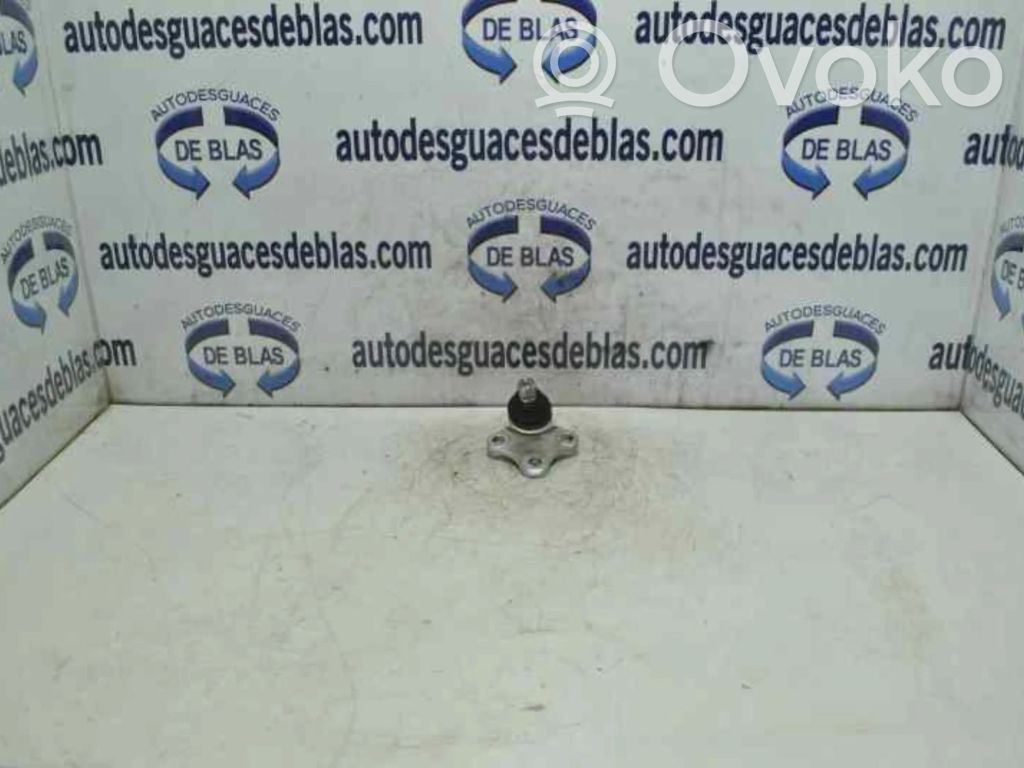 Citroen Berlingo Brazo de control suspensión trasero 