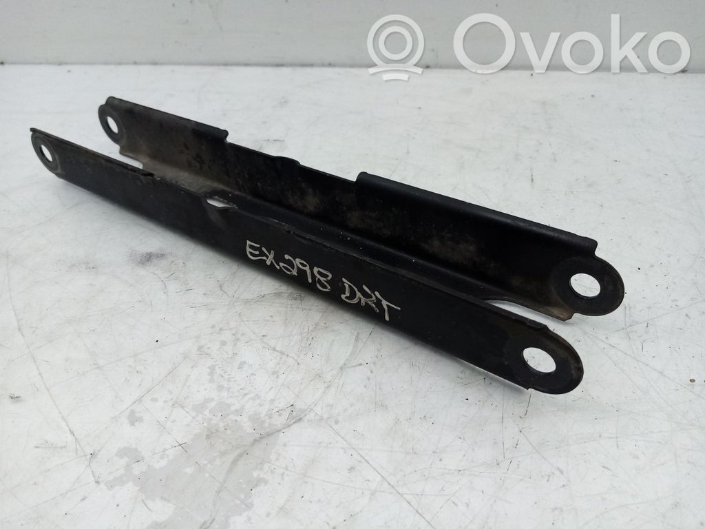Rear control arm   676347703