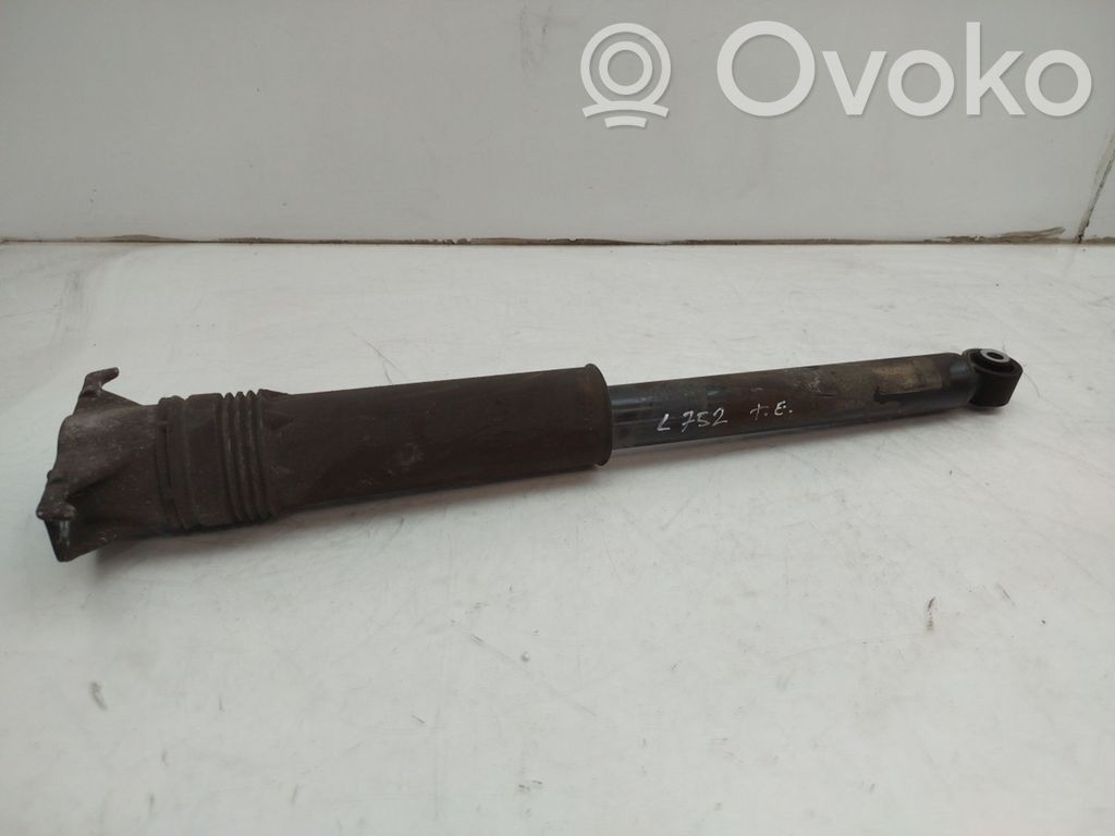 Takaiskunvaimennin   39039583