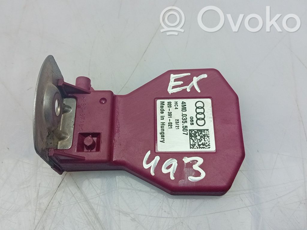 Muut ohjainlaitteet/moduulit   4M0035507,920391021