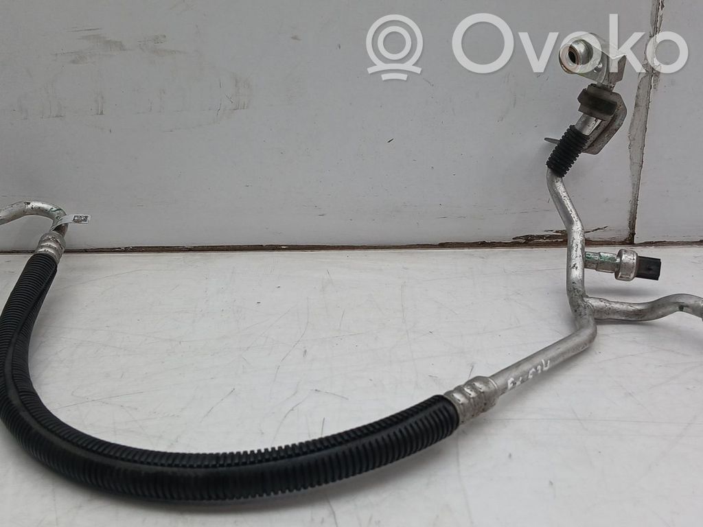 Tuyau de climatisation   DS7H19N601