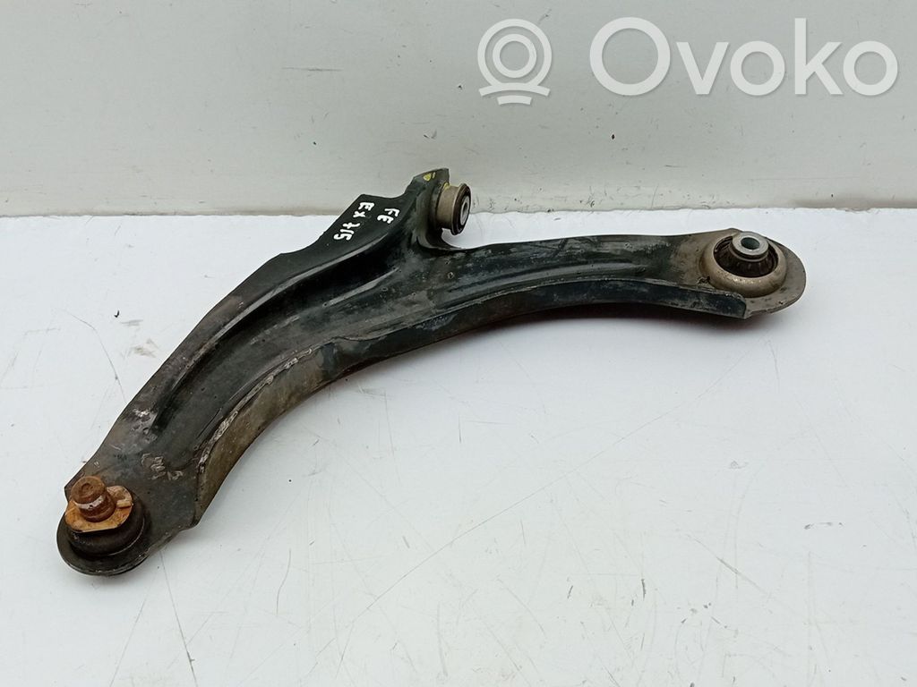 Renault Clio IV Front control arm 