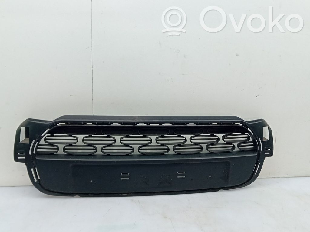 Grille de calandre avant   9833504580