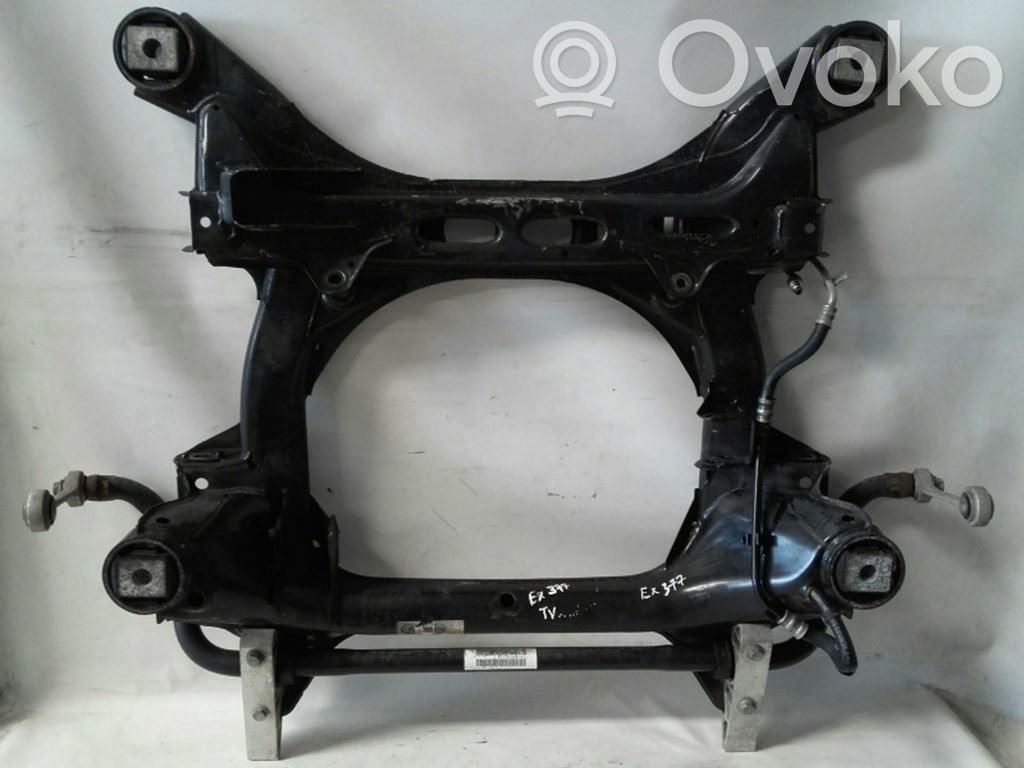 Volkswagen Touareg I Subcadru frontal 