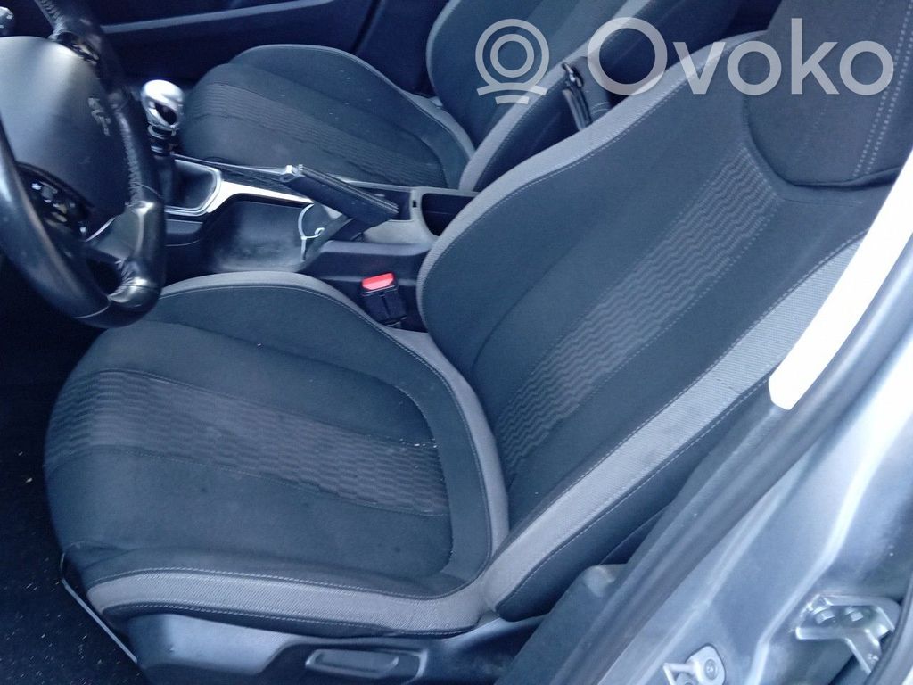 Peugeot 308 Seat set 