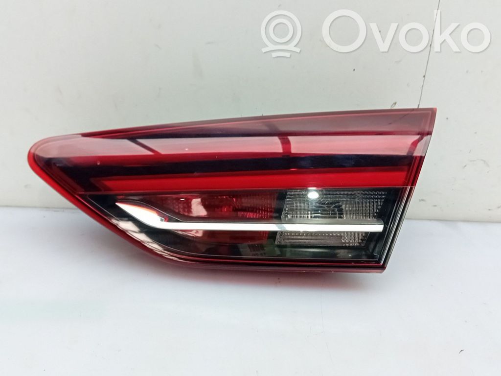 Opel Insignia B Lampă spate în capacul portbagajului 