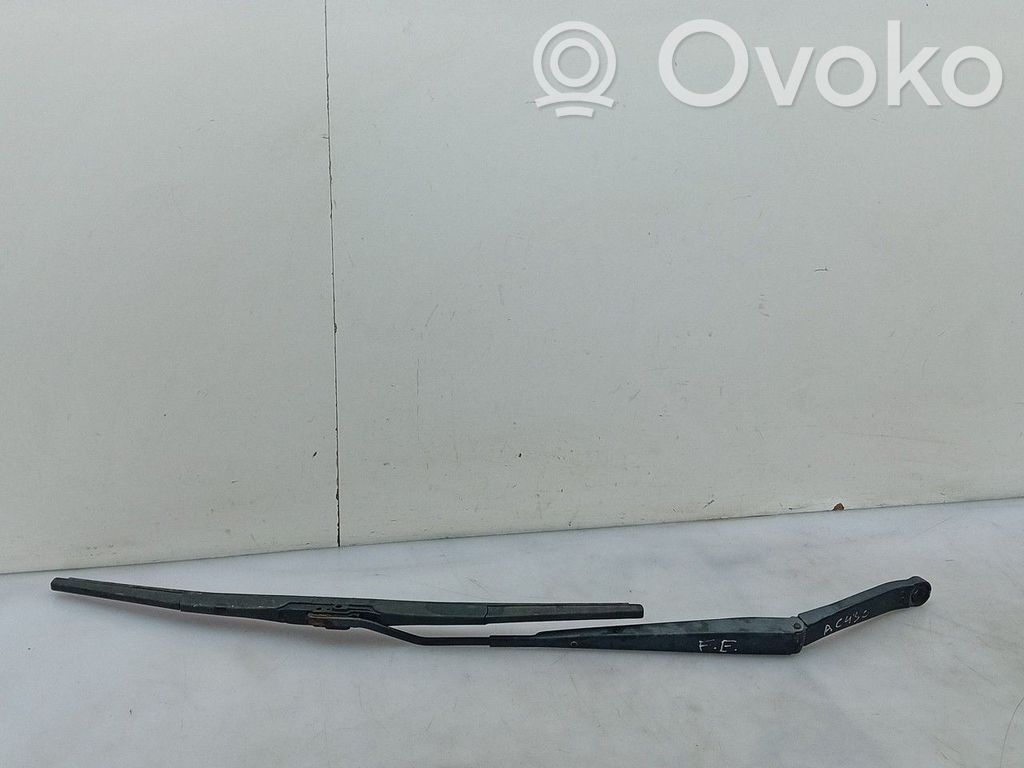 Renault Latitude (L70) Ramię wycieraczki szyby przedniej / czołowej 
