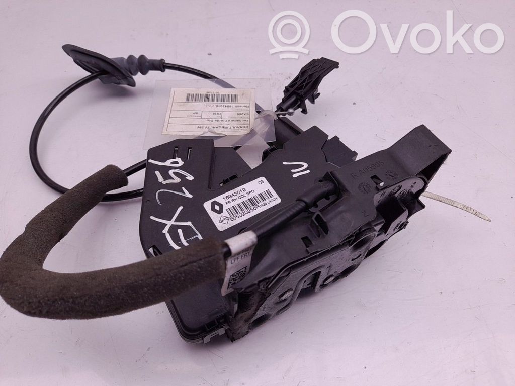 Renault Megane IV Zamek drzwi przednich 