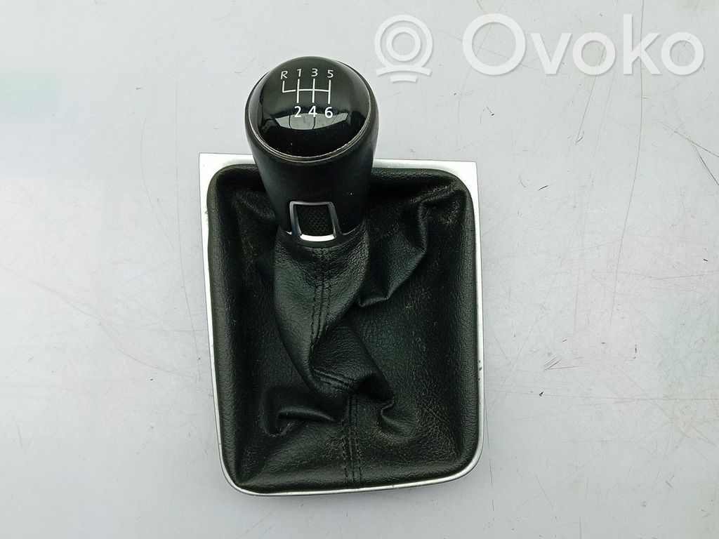 Volkswagen Golf VII Manetki / Pokrętła / Łopatki zmiany biegów 