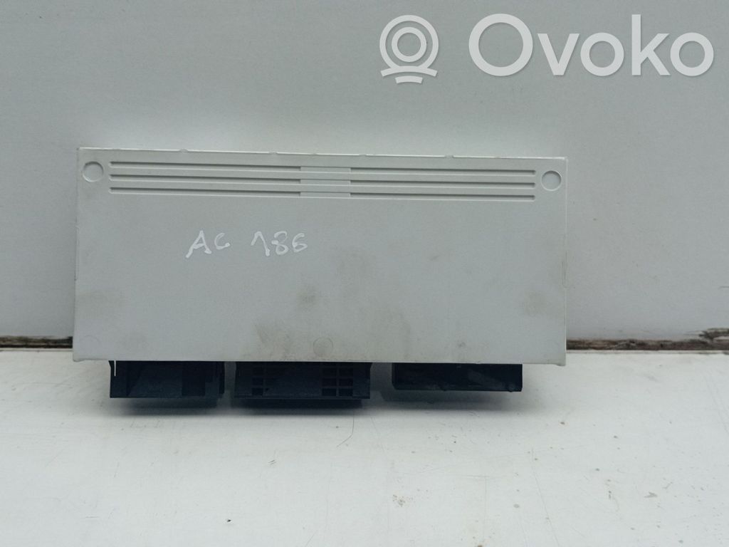 Mukavuusmoduuli   613569076599