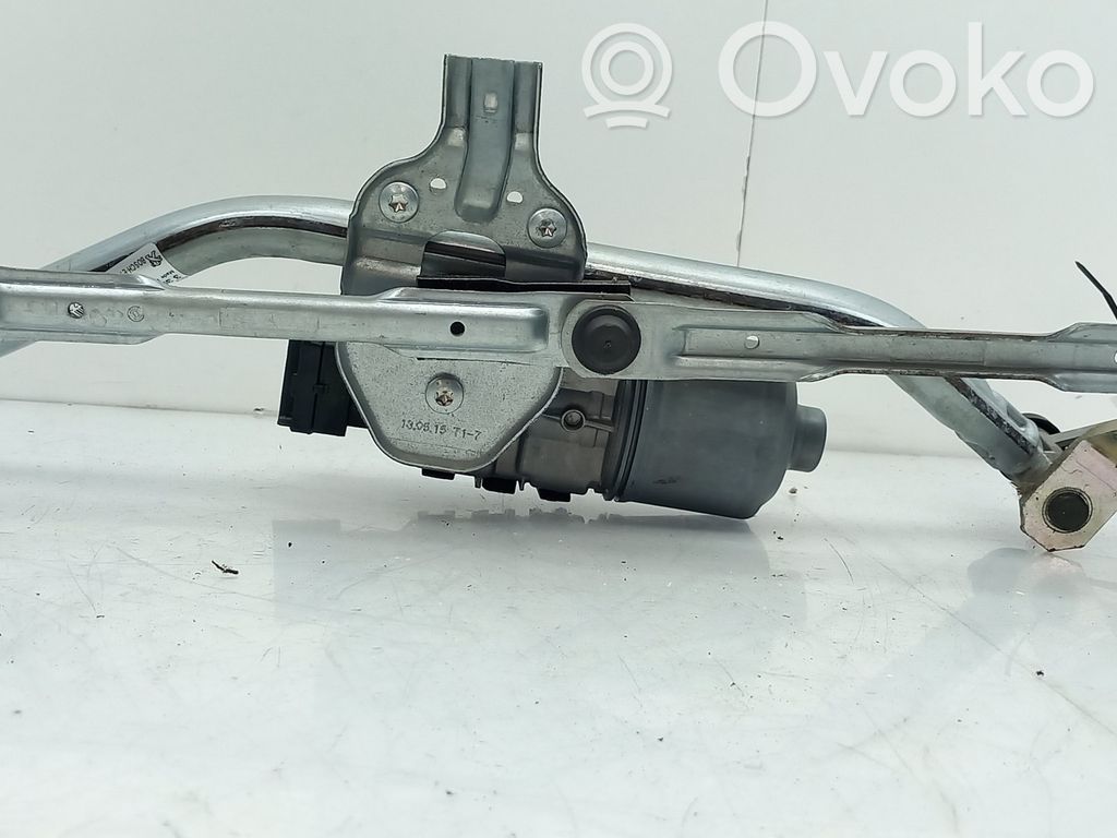 Peugeot 208 I Moteur d'essuie-glace 