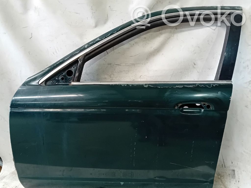 Porte avant