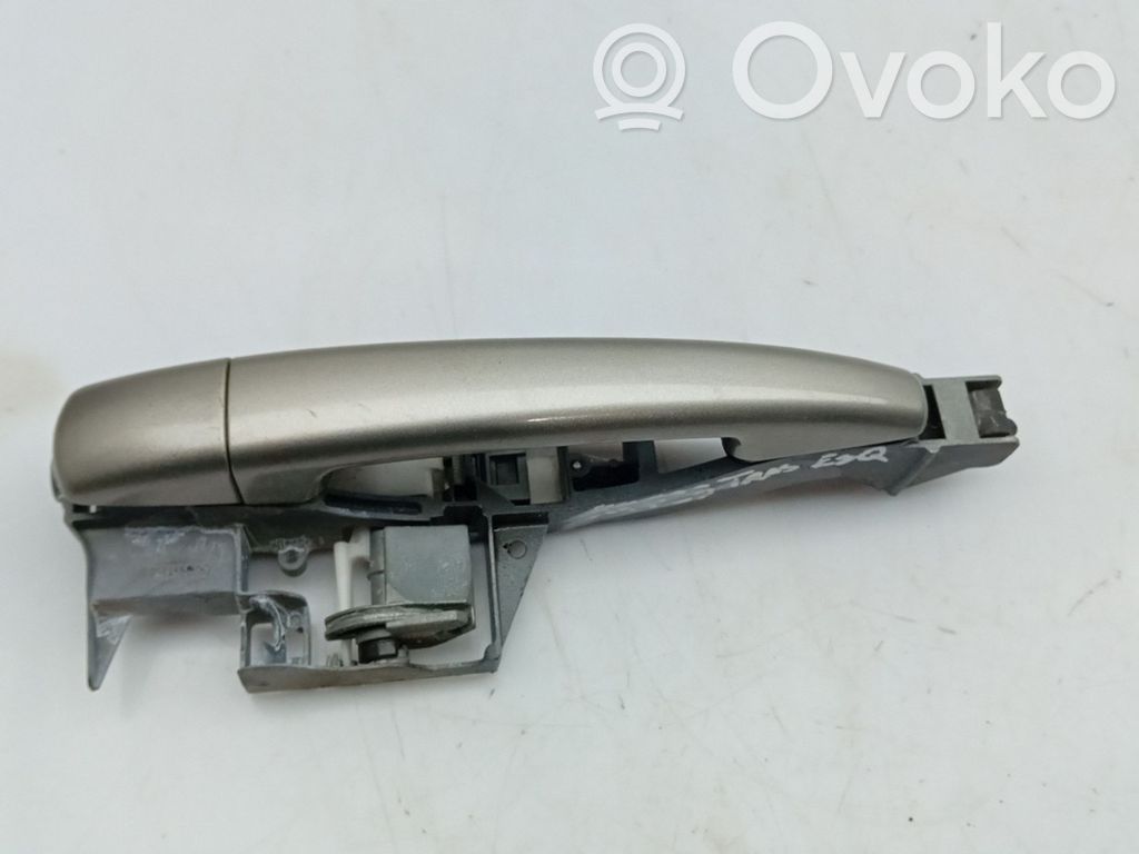 Manecilla externa puerta trasera   9684560080