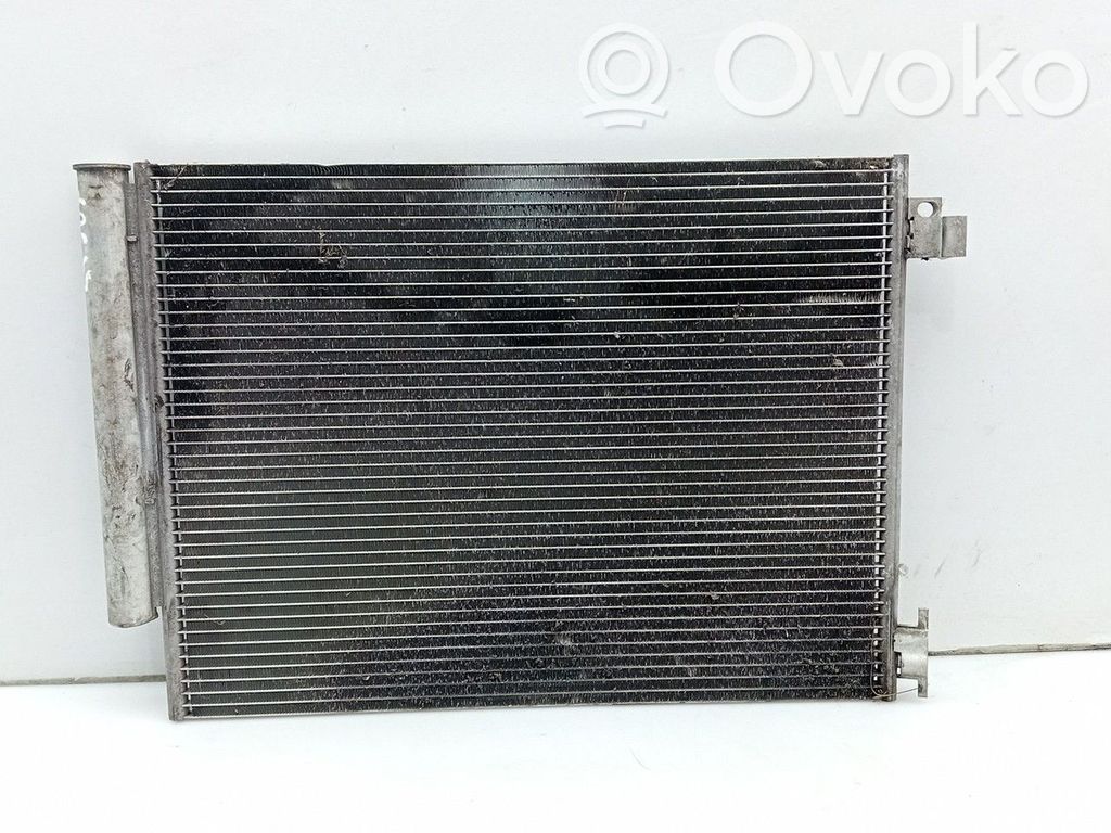 Renault Clio IV Radiateur condenseur de climatisation