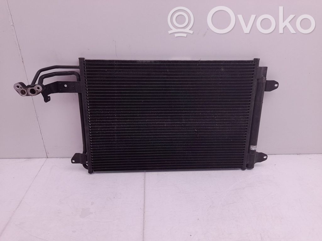 Volkswagen Golf V Radiateur condenseur de climatisation