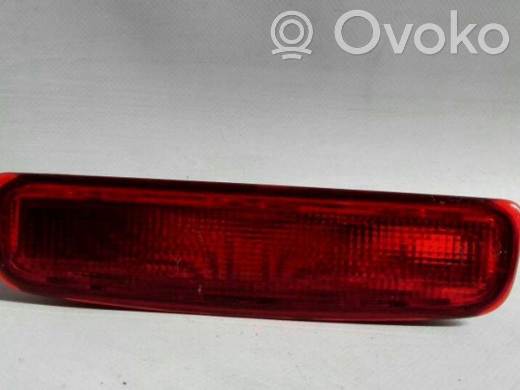 Dacia Dokker Luce d’arresto centrale/supplementare 