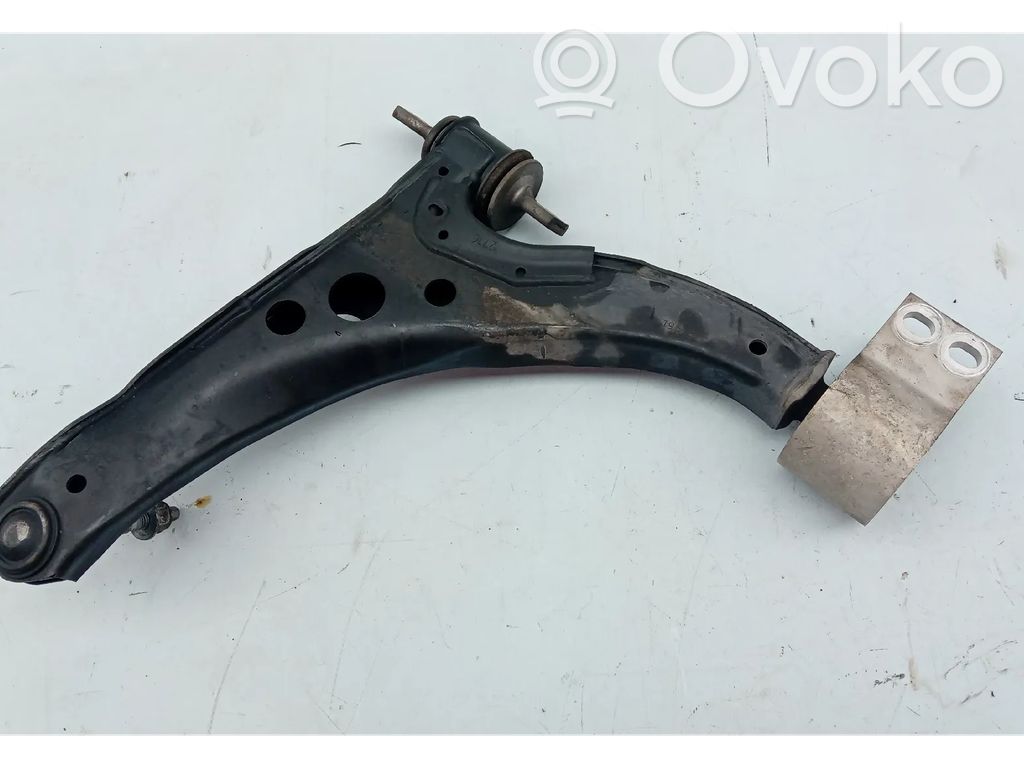 Front control arm   39021473,0352107S,0352492,0352512,0352554,039001026,039021473,039089345,13272605,13272609,13313749,13321338,13401129,13463244,13466363,23269162,352106,352110,352492,352512,352530,352554,39001026,39021472,39021473,39021743,39089343,39089345