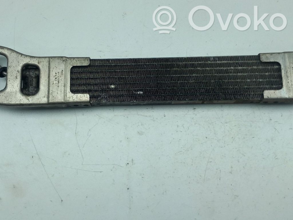 Mercedes-Benz B W245 Radiateur d'huile moteur
