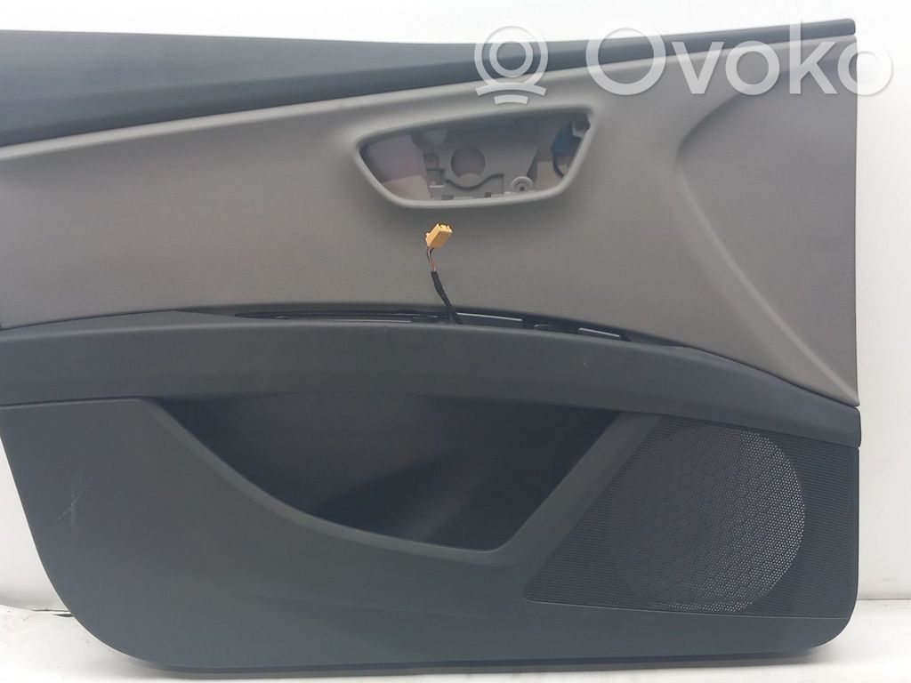 Seat Leon (5F) Etuoven verhoilu