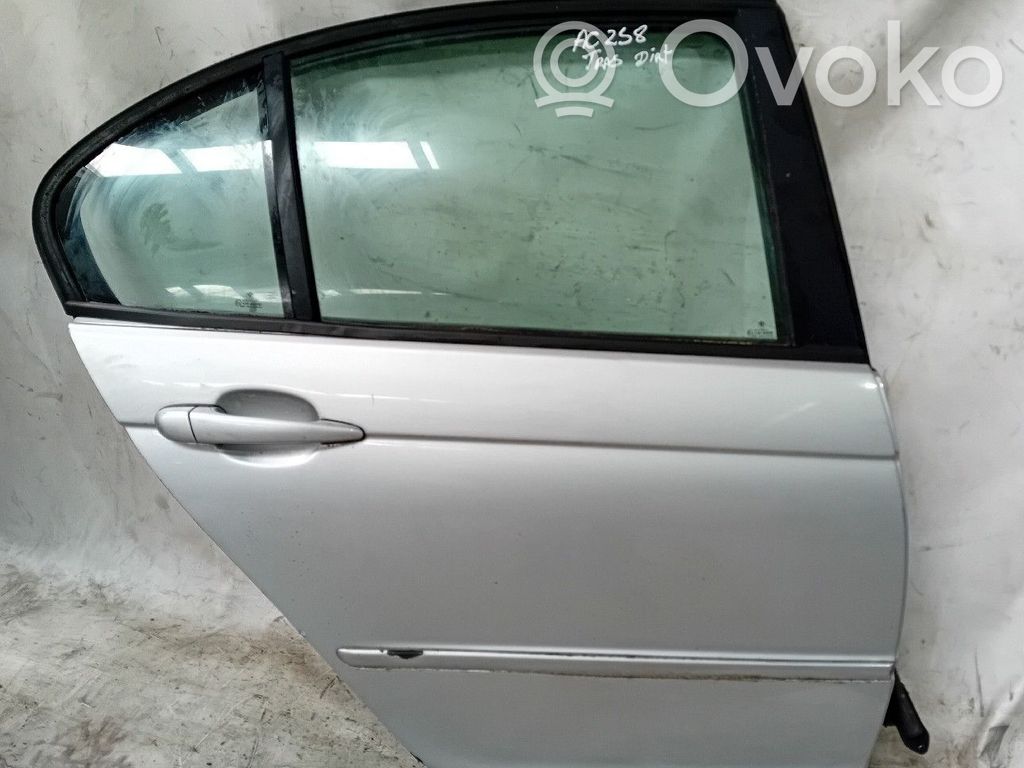 BMW 3 E46 Galinės durys