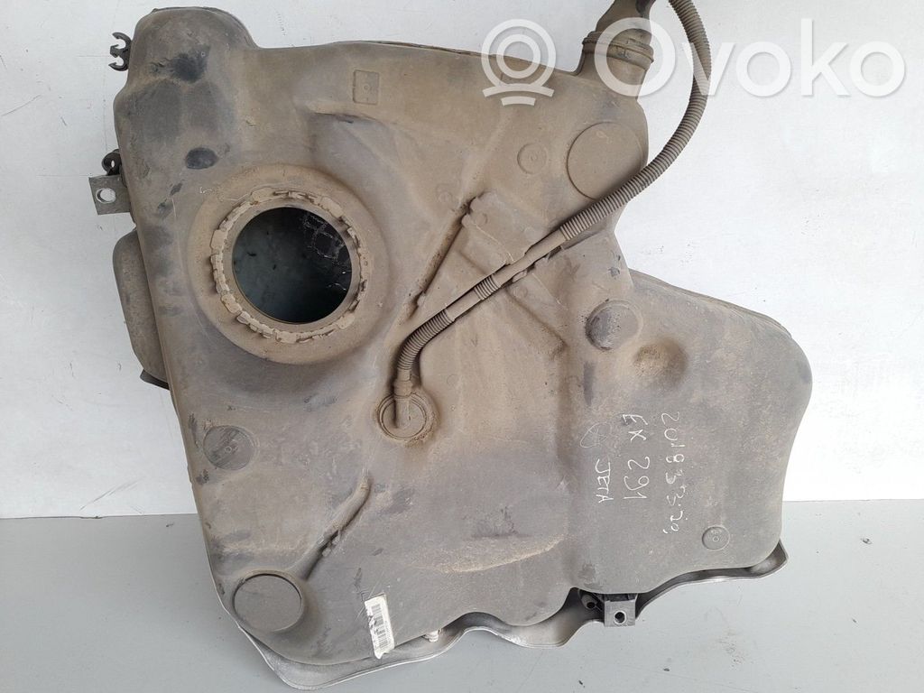 Volkswagen Jetta IV Serbatoio del carburante